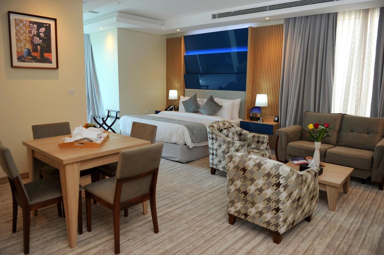 Al Mansour Suites Hotel Doha Exterior foto
