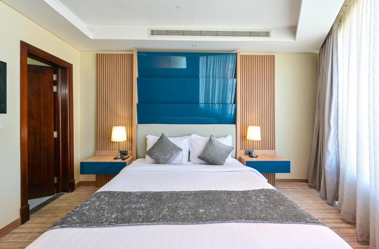 Al Mansour Suites Hotel Doha Exterior foto